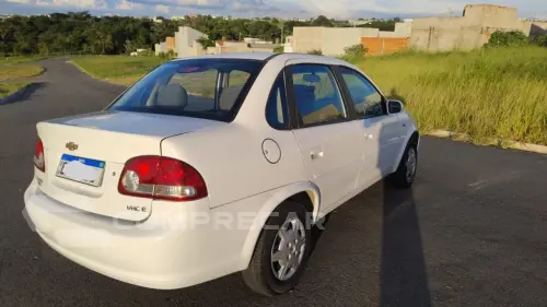 Classic Sedan 1.0 4P VHCE FLEX LS