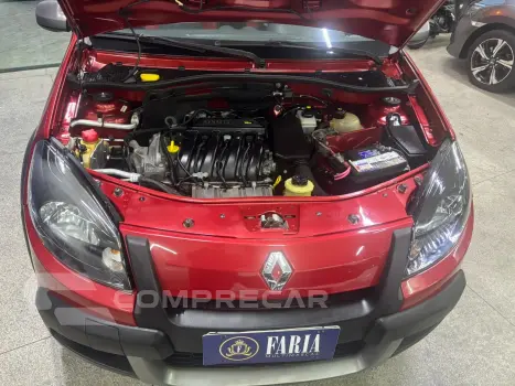 SANDERO STEPWAY Hi-F. R. CURL 1.6 16V 5p