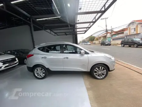 ix35 GLS 2.0 16V 2WD Flex Aut.