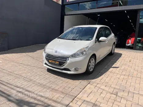 208 Active Pack 1.6 Flex 16V 5p Aut.