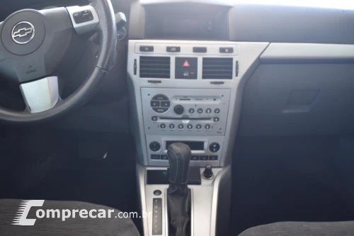VECTRA 2.0 MPFI Elegance 8V