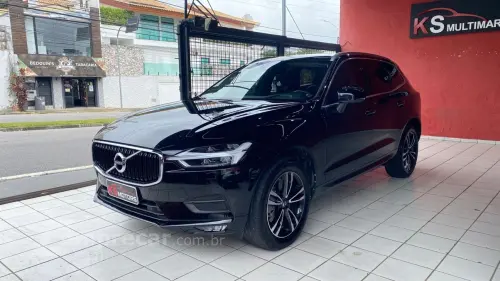 Volvo VOLVO XC60 2.0 D5 MOMENTUM AWD 4 portas