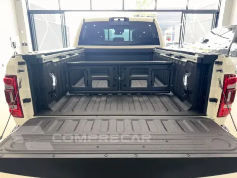 3500 6.4 Hemi Laramie Longhorn 4X4 CD V8