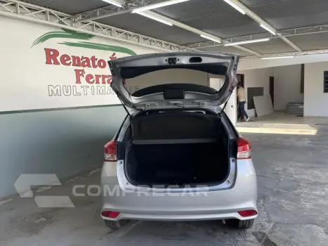 YARIS 1.3 16V XL