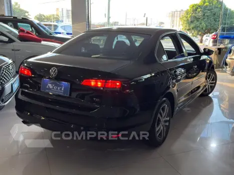 JETTA Comfortline 1.4 TSI 16V 4p Aut.