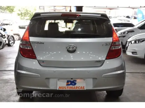I30 - 2.0 MPFI GLS 16V 4P AUTOMÁTICO