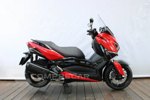 YAMAHA XMAX ABS