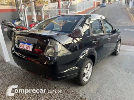 Fiesta Sedan 1.6 4P FLEX