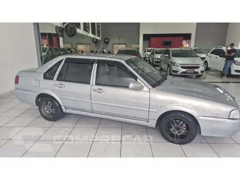 SANTANA 1.8 MI 8V GASOLINA 4P MANUAL