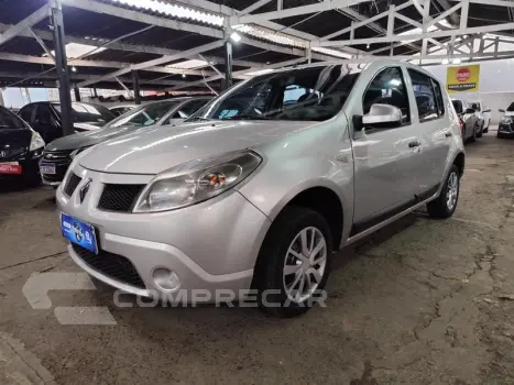 Renault SANDERO 1.6 EXPRESSION 16V FLEX 4P MANUAL 4 portas