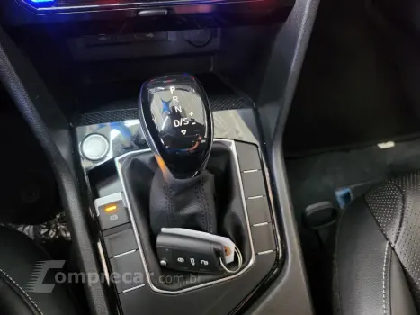 TAOS 1.4 250 TSI TOTAL FLEX HIGHLINE AUTOMÁTICO