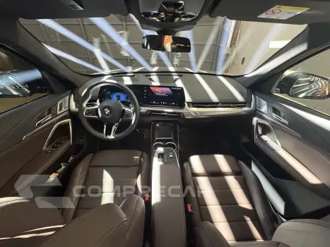 X1 2.0 16V Turbo Sdrive20i M Sport