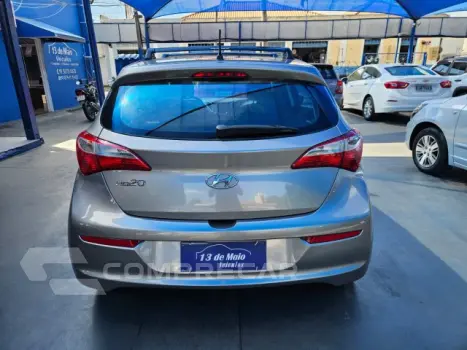 HB20 - 1.0 COMFORT PLUS 12V 4P MANUAL