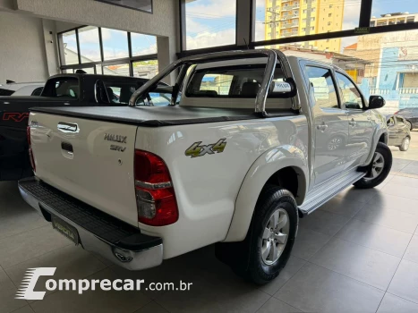 Hilux CD SRV 2.7 4x4