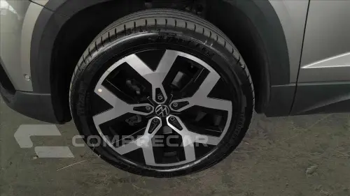 TAOS 1.4 250 TSI TOTAL FLEX HIGHLINE AUTOMÁTICO