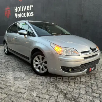 CITROEN C4 2.0 Exclusive 16V 4 portas