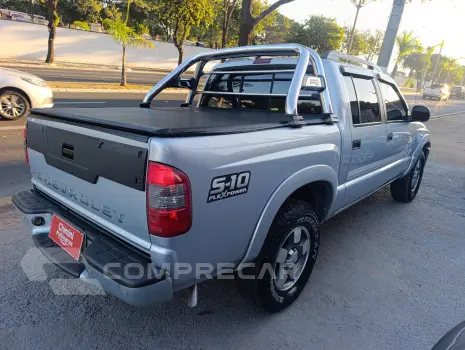 S10 2.4 MPFI Executive 4X2 CD 8V