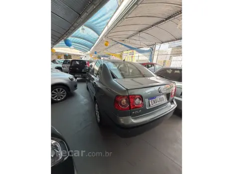 POLO SEDAN 1.6 8V GASOLINA 4P MANUAL