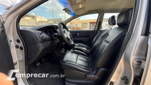 LIVINA 1.6 S 16V