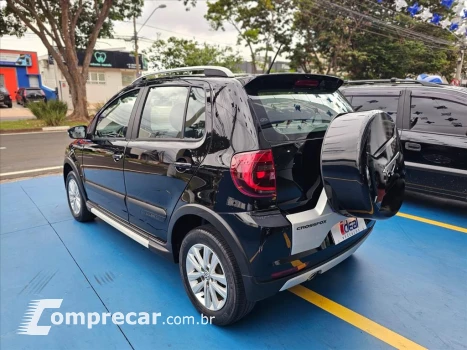 CROSSFOX 1.6 MI FLEX 8V 4P MANUAL