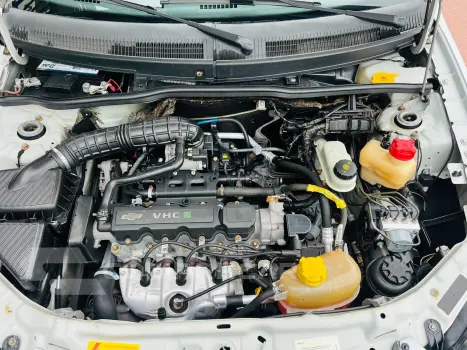 CELTA 1.0 MPFI LT 8V