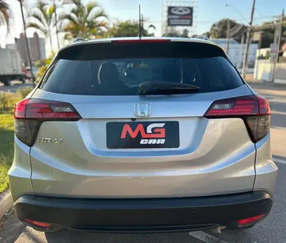 HR-V