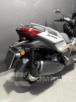 XMAX 250 ABS CONNECTED