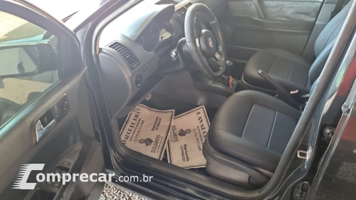 POLO 1.6 MI Serie Ouro 8V