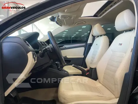 JETTA 2.0 TSI HIGHLINE 200CV GASOLINA 4P TIPTRONIC