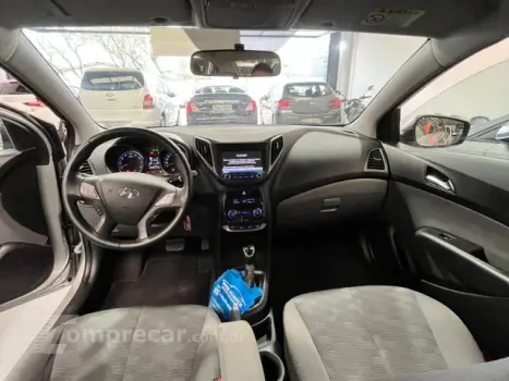 HB20S - 1.6 PREMIUM 16V 4P AUTOMÁTICO