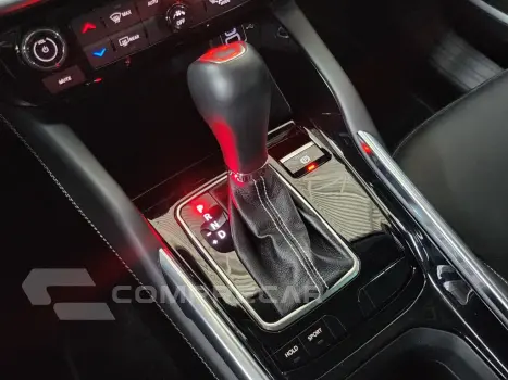 COMMANDER 1.3 T270 TURBO FLEX LONGITUDE AT6