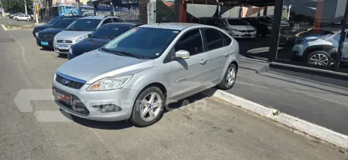 FORD FOCUS 4 portas
