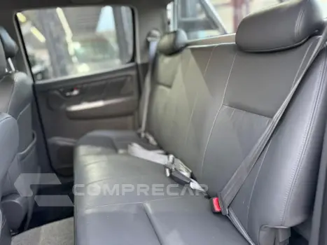 Hilux CD SRV 4x4 2.7 Flex 16V Aut.