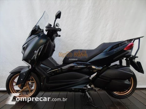 XMAX ABS