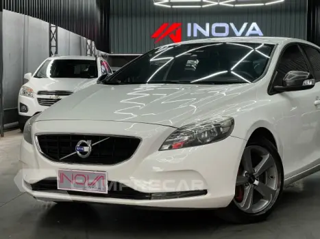 V40 - 2.0 T4 DYNAMIC TURBO 4P AUTOMÁTICO