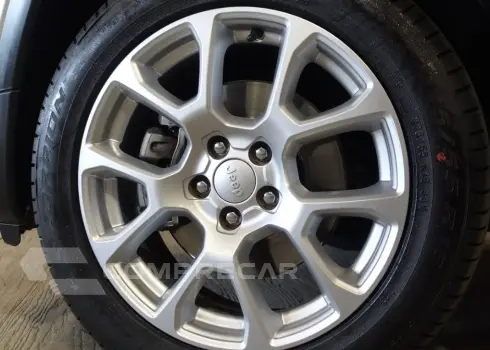 Compass 1.3 16V 4P FLEX SPORT T270 TURBO AUTOMÁTICO
