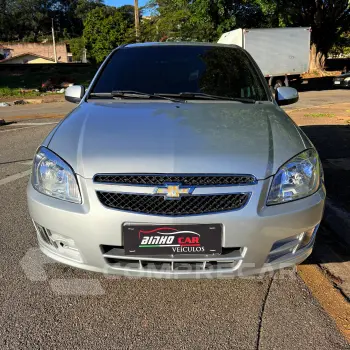 CELTA 1.0 MPFI LT 8V
