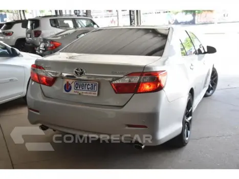 CAMRY - 3.5 XLE V6 24V 4P AUTOMÁTICO
