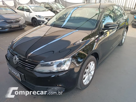 Volkswagen JETTA 2.0 Comfortline 4 portas