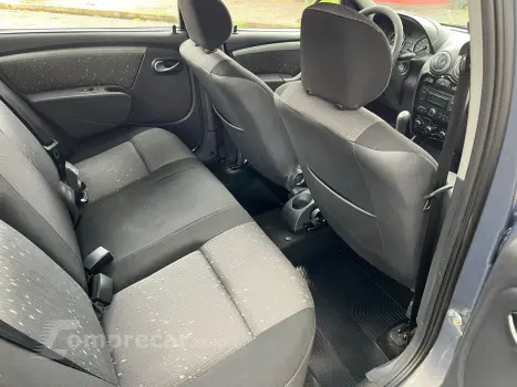 LOGAN 1.6 16V SCE Expression