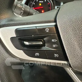 ONIX SEDAN Plus LT 1.0 12V Flex 4p Mec.