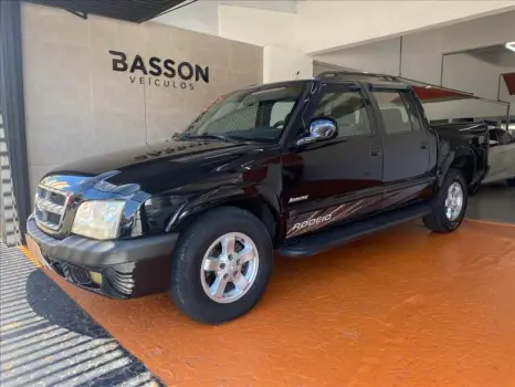 CHEVROLET S10 2.4 Advantage 4X2 CD 8V 4 portas