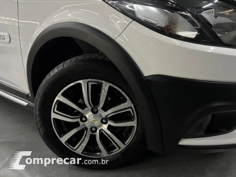 ONIX 1.4 MPFI ACTIV 8V FLEX 4P AUTOMÁTICO