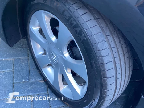 ELANTRA 1.8 GLS 16V