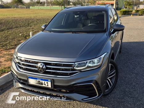 Volkswagen TIGUAN 2.0 300 TSI Allspace R-line 4 portas