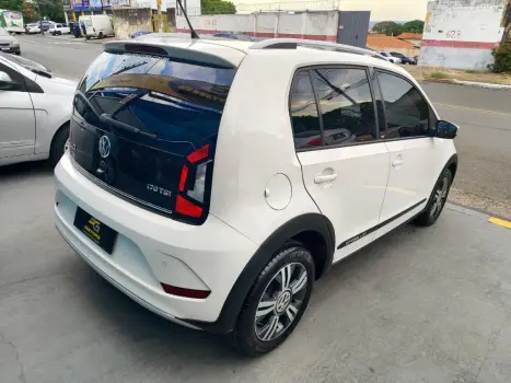 up! cross 1.0 TSI Total Flex 12V 5p