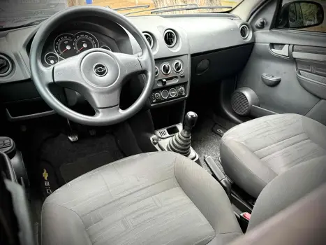 PRISMA 1.4 MPFI MAXX 8V FLEX 4P MANUAL