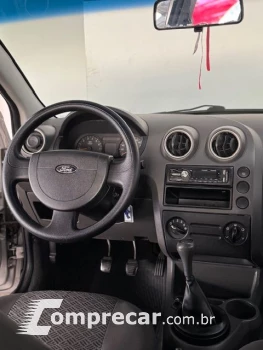 Fiesta Sed. Personnalité 1.0 8V 4p