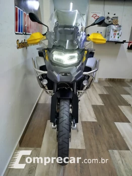 F 850 GS ADVENTURE 40 ANOS