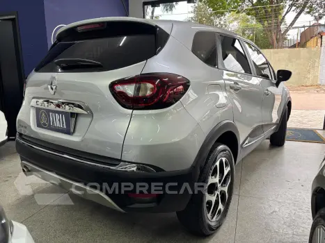 CAPTUR Intense 2.0 16V Flex 5p Aut.